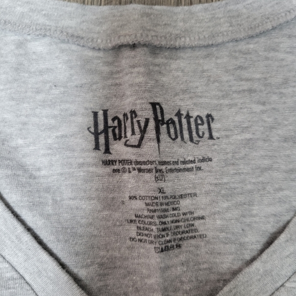 Harry Potter V Neck - Picture 3 of 3